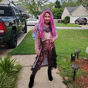 Disney's Descendants Audrey Costume and Access.